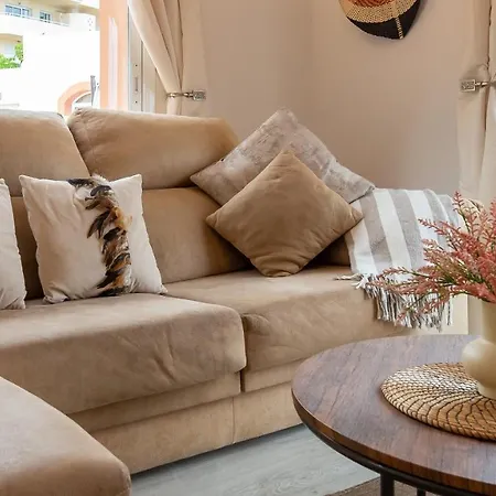 아파트 Huge Penthouse Seaviews Gateaway 미하스