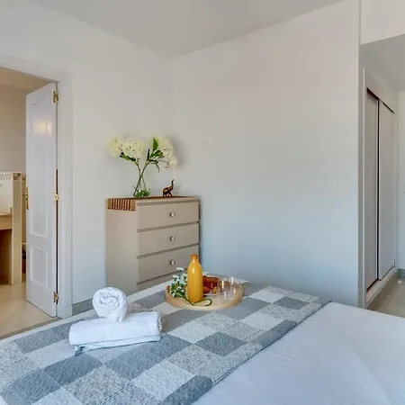 Huge Penthouse Seaviews Gateaway 아파트