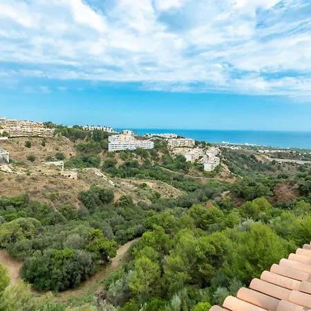 Huge Penthouse Seaviews Gateaway 아파트 *