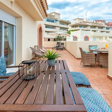 Huge Penthouse Seaviews Gateaway * 미하스